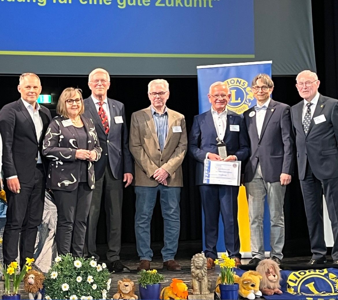 Silbener Löwe